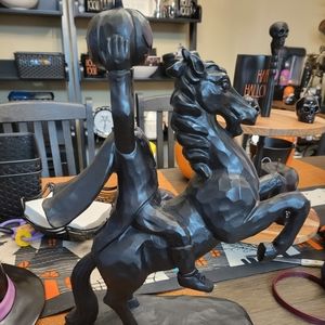Headless horseman **rare**